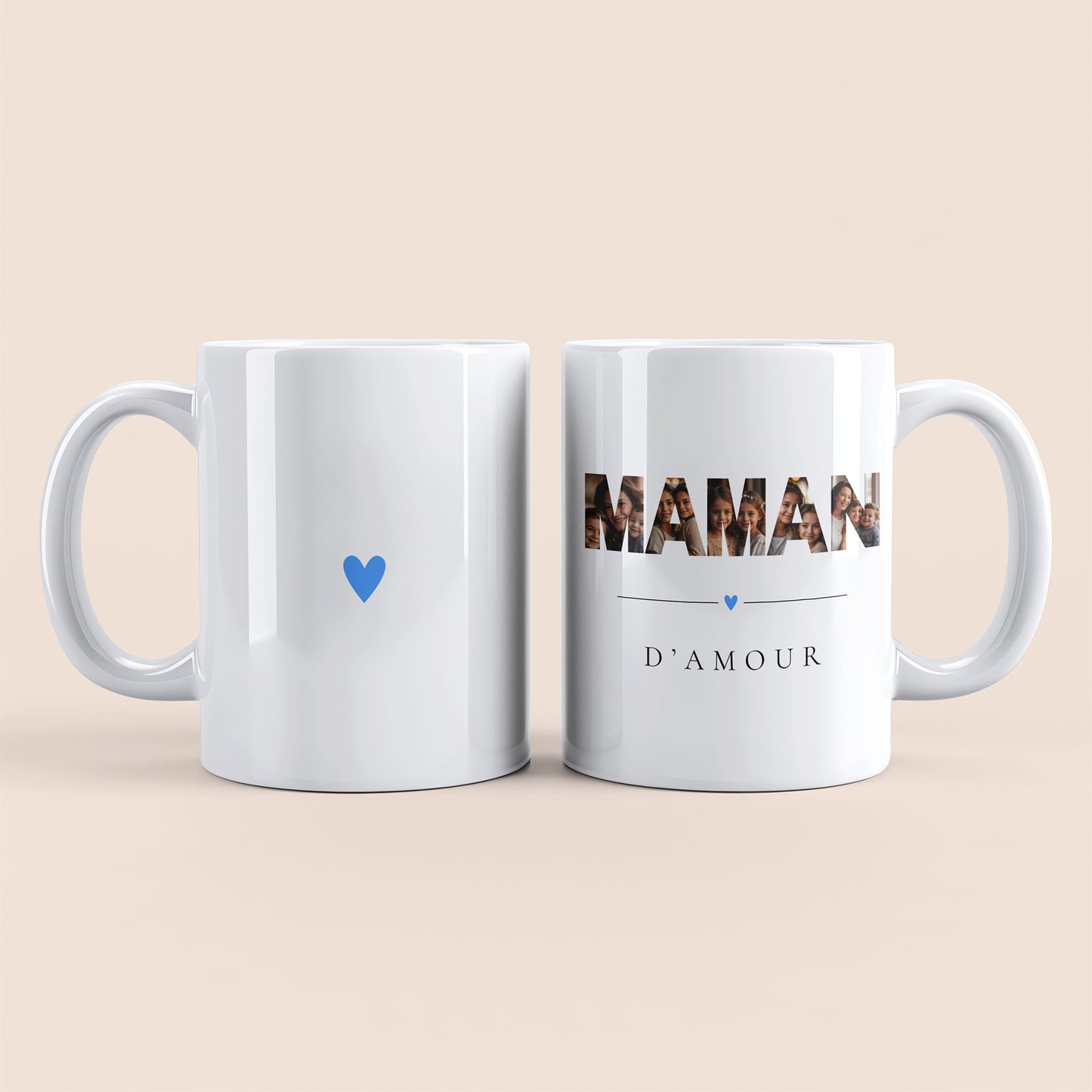 Mug blanc. Lettres "MAMAN" contenant des photos personnalisées et texte "d'amour" à droite. Cœur bleu au centre à gauche.