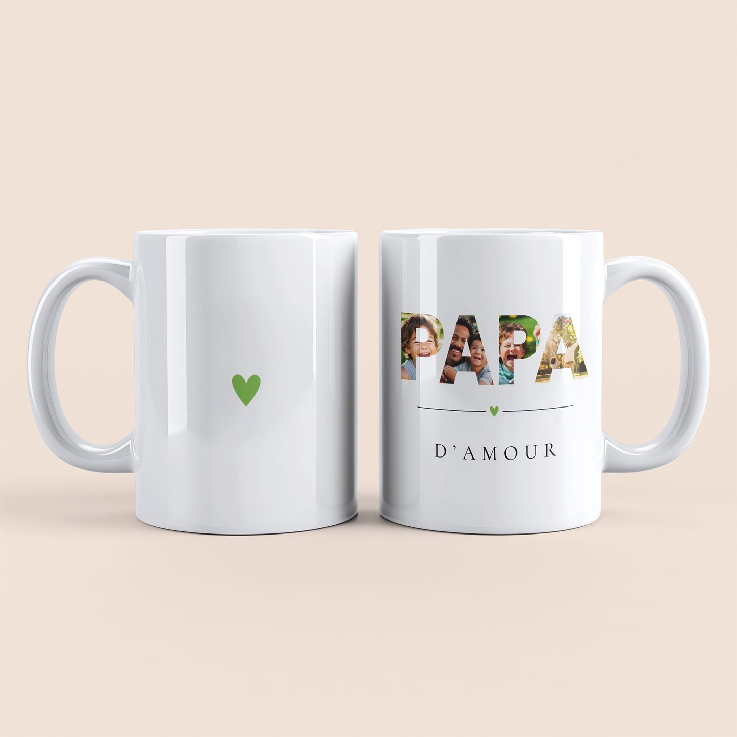 Mug blanc. Lettres "PAPA" contenant des photos personnalisées et texte "D'amour" à droite. Cœur vert au centre à gauche.